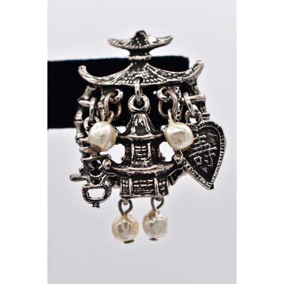 Vintage Chinese Charm Clip On Earrings House Heart Pearl Dangle Pearl 60s BinAF - Picture 7 of 12